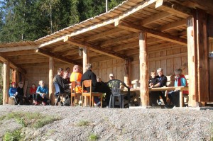 1377588_604654176244054_1089033238_n[2]